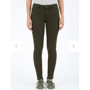 Articles of Society Sarah Cut Off Hem Jeans